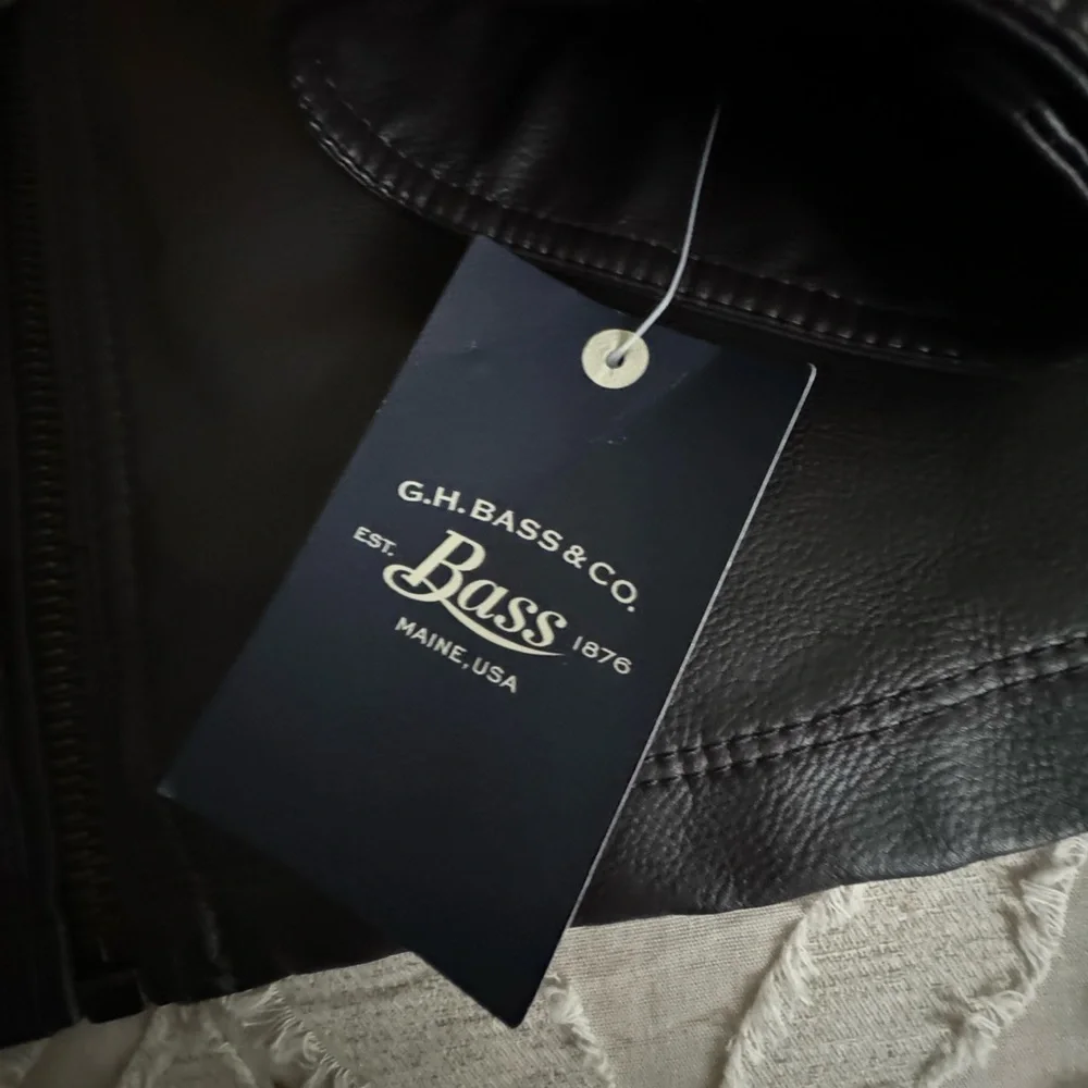 Jacket - Picture 4 of 9